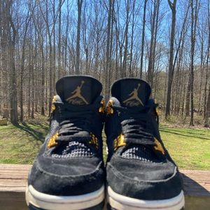 Jordan retro 4’s gold and black